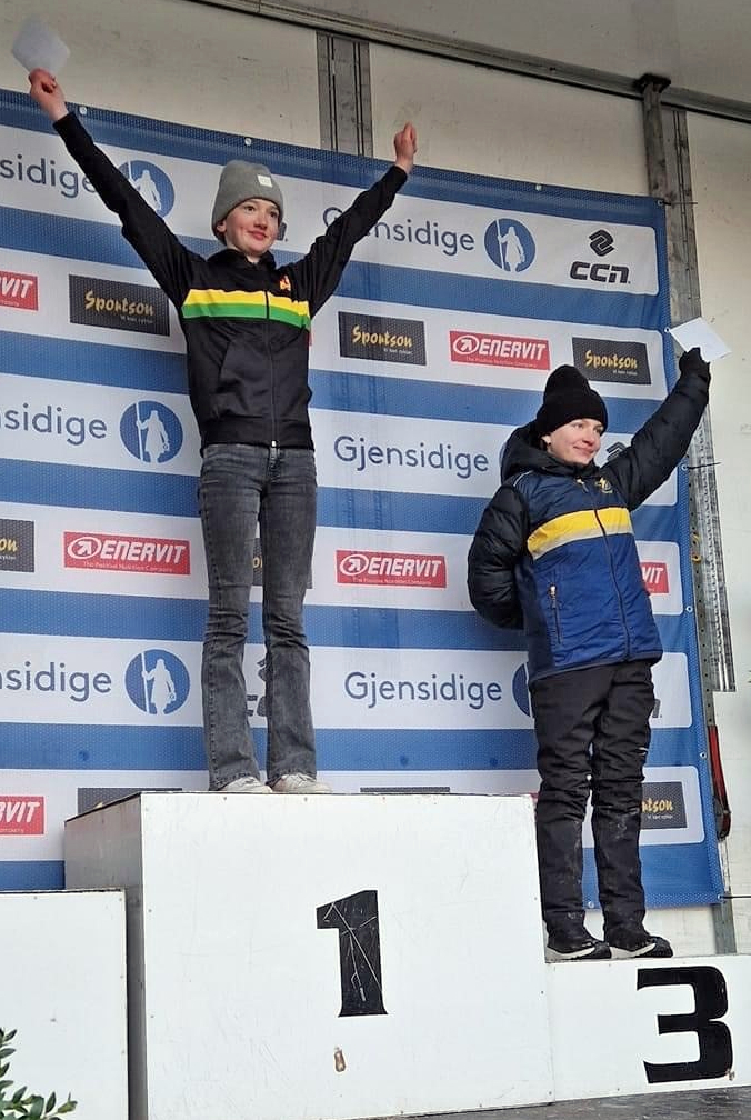 SWE Cup-ungdomar prisades med presentkort från Sportson på CX-SM ...