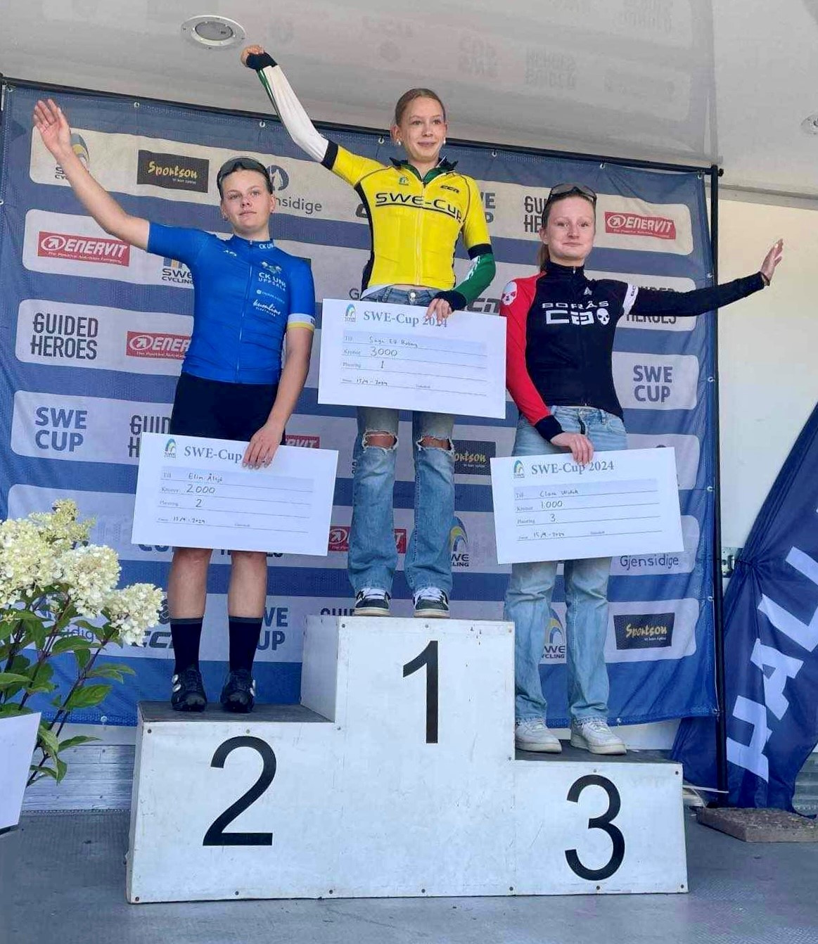 SWE Cup-vinnarna i XCC och XCO korades i fin helg med Hallbyrundan ...